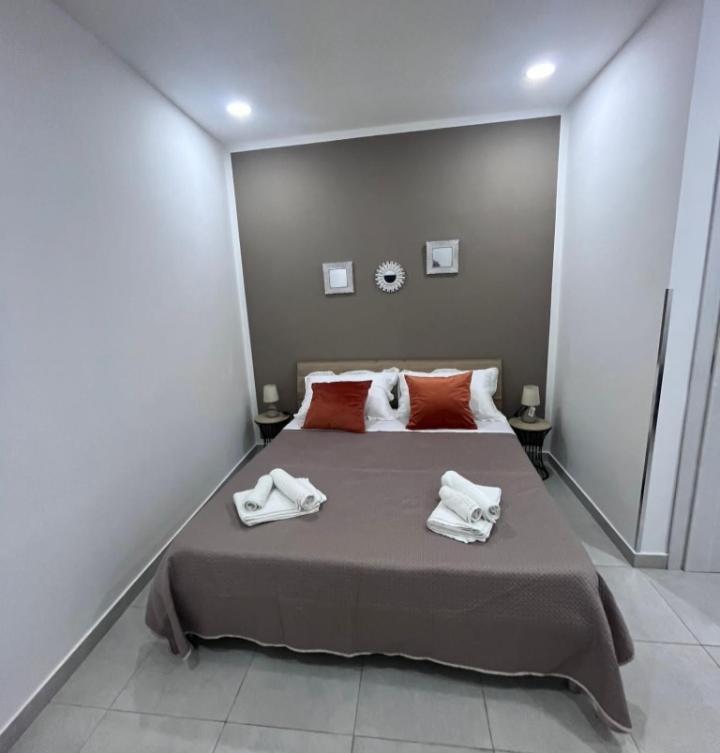 Le Stanze Di Rosalia Bed & Breakfast Palermo Exterior photo